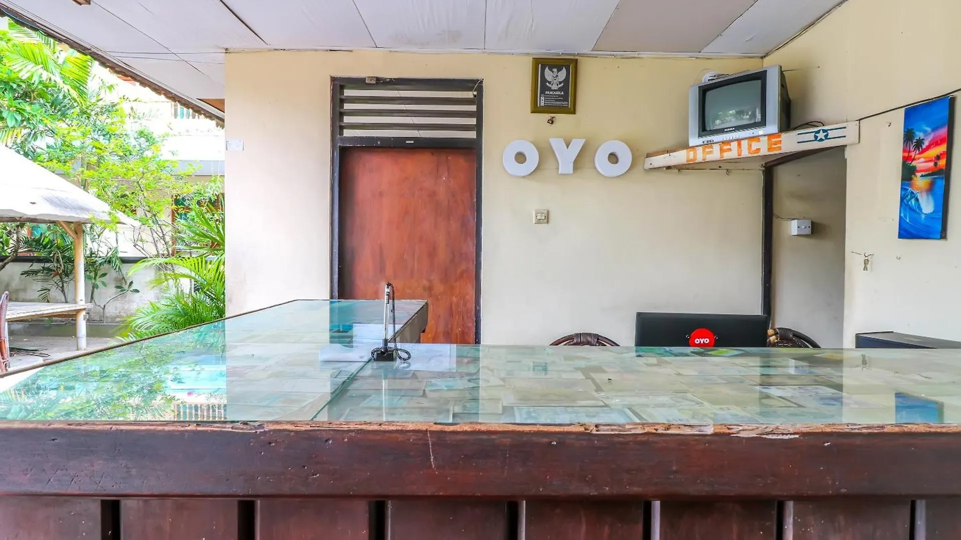 Super Oyo 1654 Maha Bharata Kuta Inn Legian  Indonesia